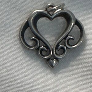James Avery retired heart charm